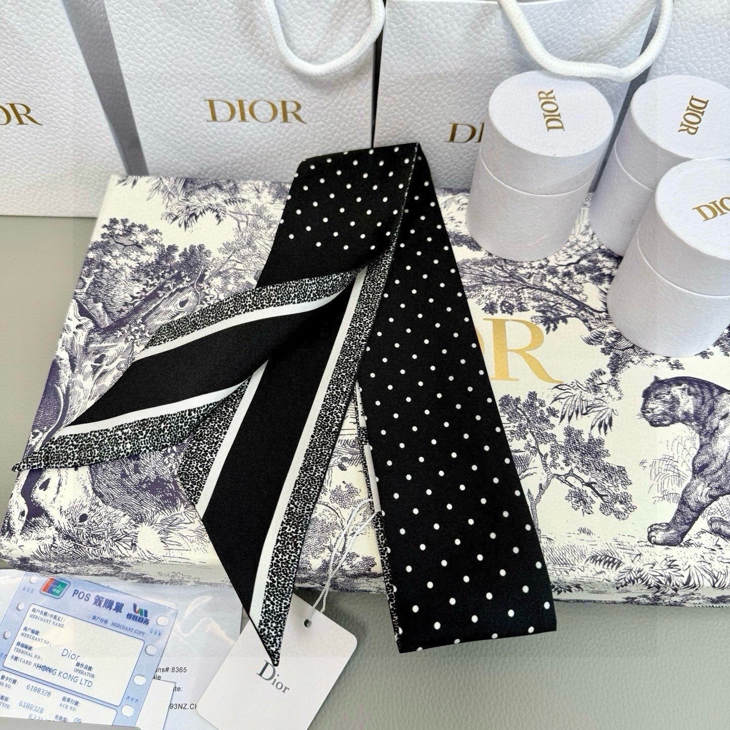 DIOR 26S SCARF 105CM IN SILK 314801