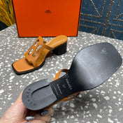 IZZY 50 MM SANDAL IN BRONZE BROWN SHEEPSKIN