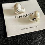 CHANEL 26S TEXTURED HEART CC LOGO STUD EARRINGS IN GOLD METAL 629191