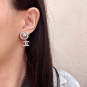 CHANEL 26S DOUBLE C LOGO CRYSTAL HALO DROP EARRINGS IN SILVER METAL 629987