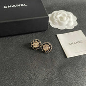 CHANEL 26S DOUBLE C LOGO BLACK ENAMEL FLORAL STUD EARRINGS IN GOLD METAL 629992