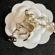 CHANEL 26S DOUBLE C LOGO FAWN CHARM NECKLACE WITH PEARL CHAIN IN GOLD METAL 633292