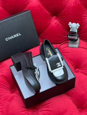 CC MOCCASIN LOAFER IN BLACK MIX WHITE LAMBSKIN