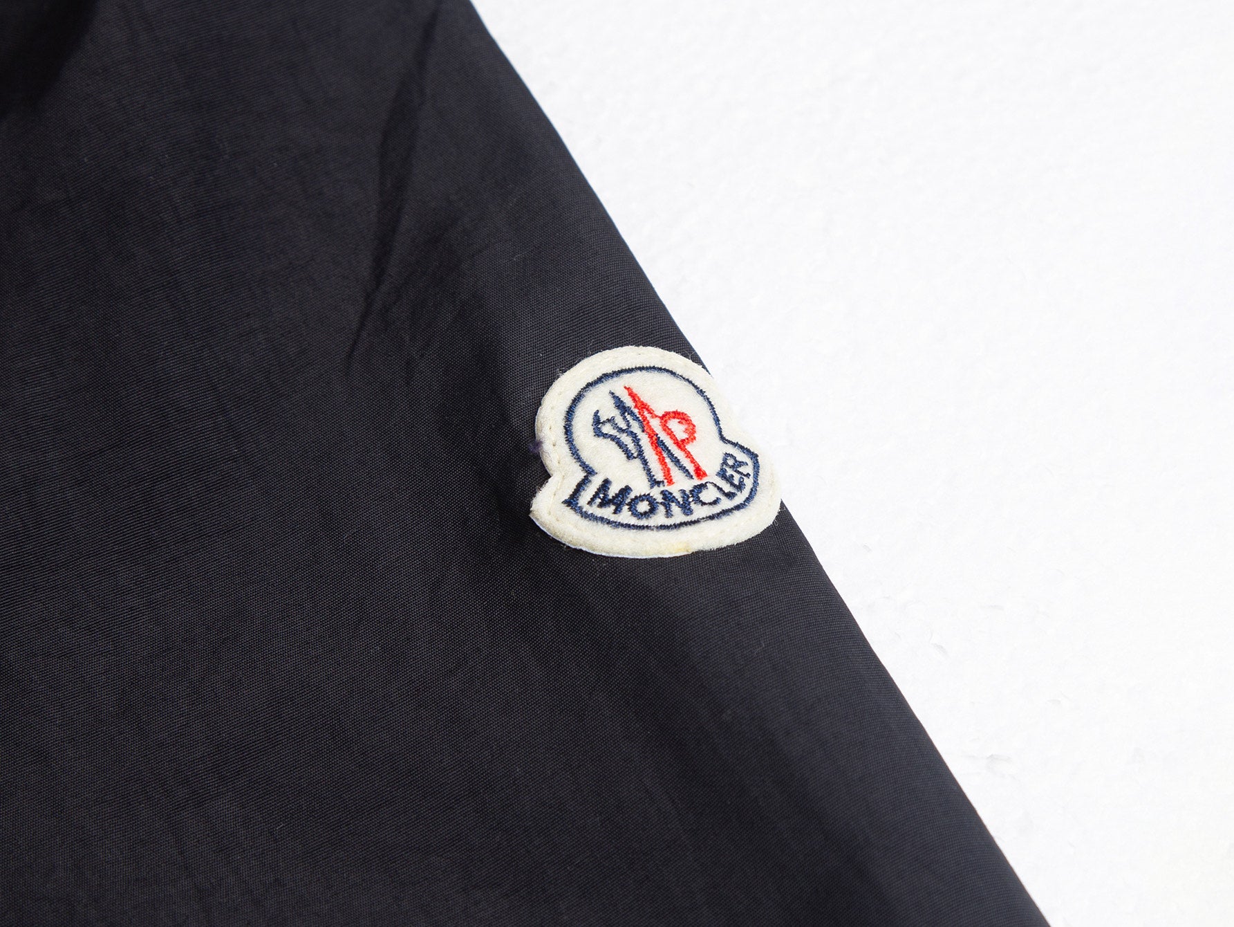 MONCLER 26S JACKET 500