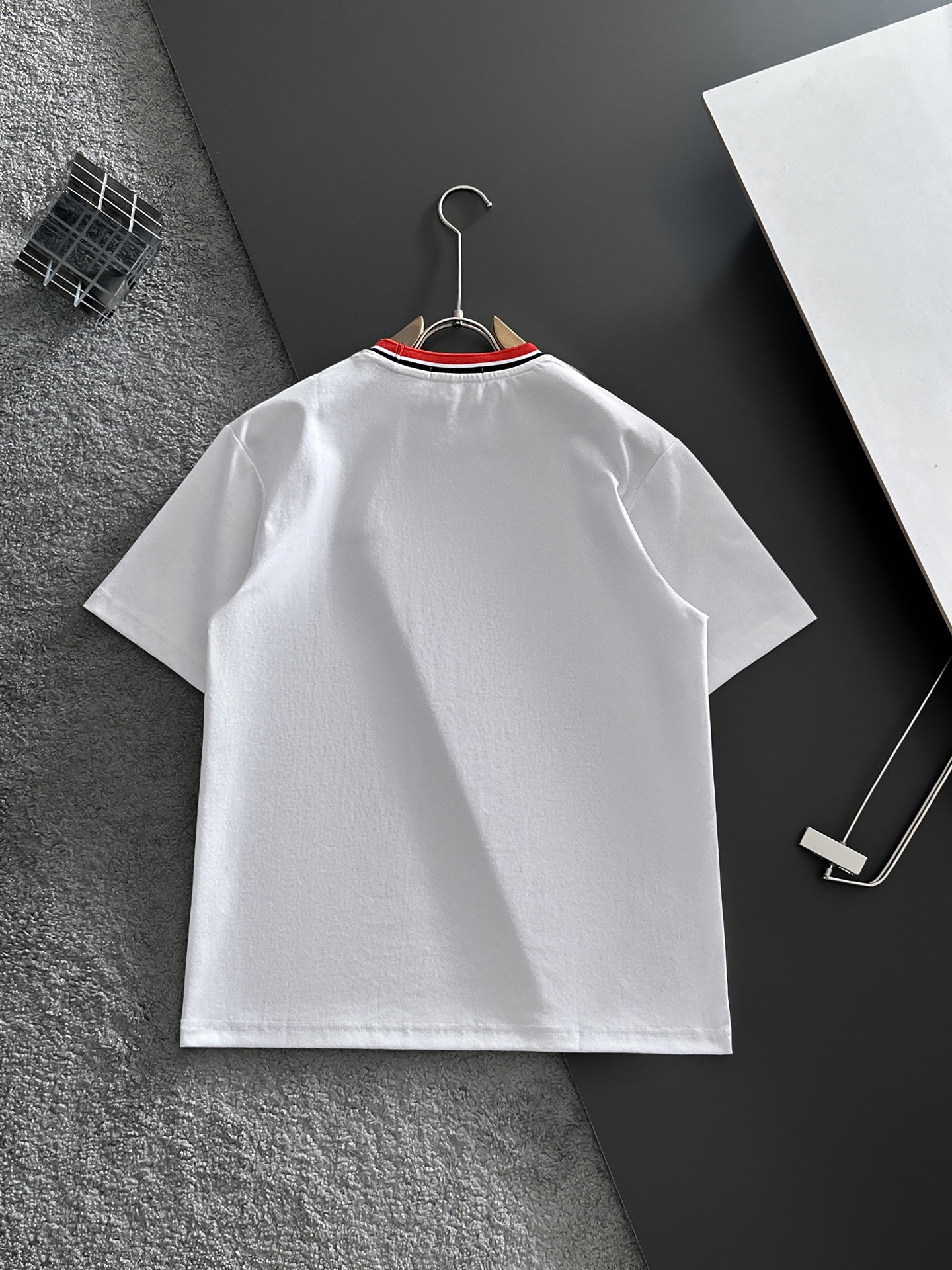 MONCLER 26S SHORT SLEEVE T-SHIRT 660