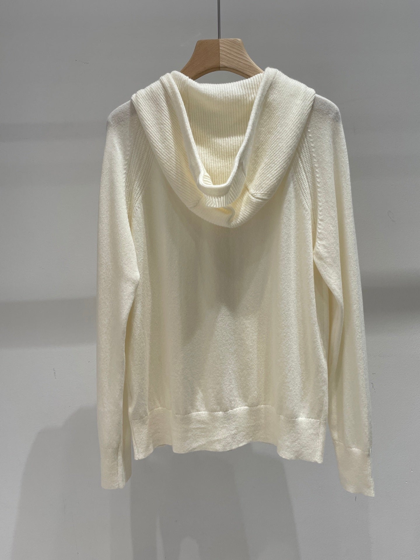 LP CARDIGAN STYLE 239
