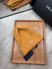 BEANIE HAT IN MUSTARD YELLOW WOOL 332397