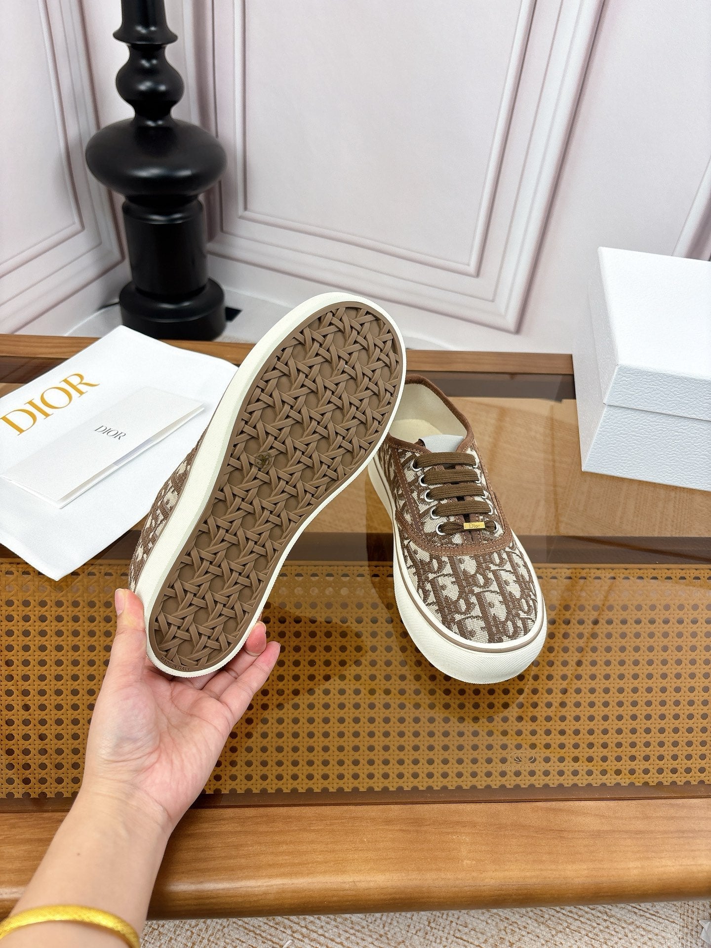 DIOR 26S LOW TOP SNEAKERS IN BROWN OBLIQUE CANVAS WITH RUBBER SOLE