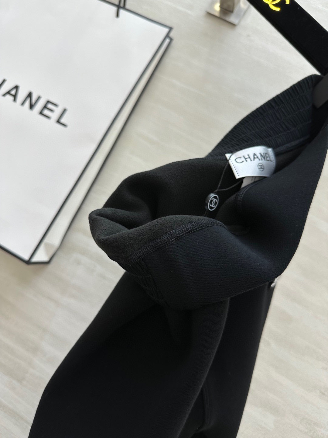 CHANEL 25S LEGGINGS 269