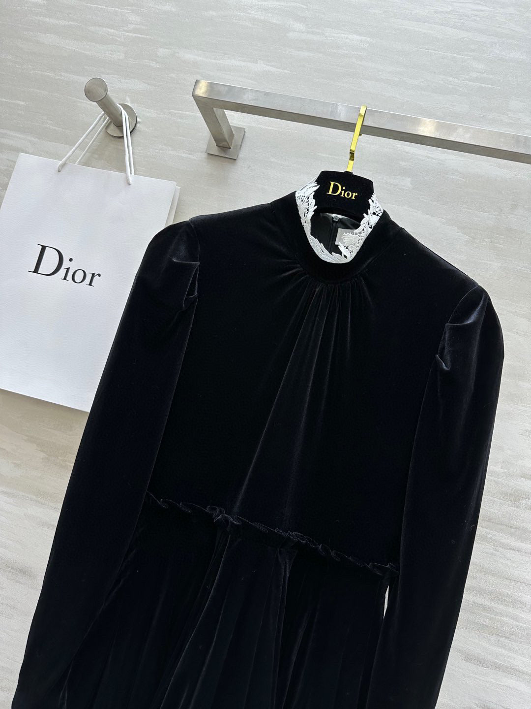 DIOR 25S LONG-SLEEVED VELVET DRESS STYLE 266