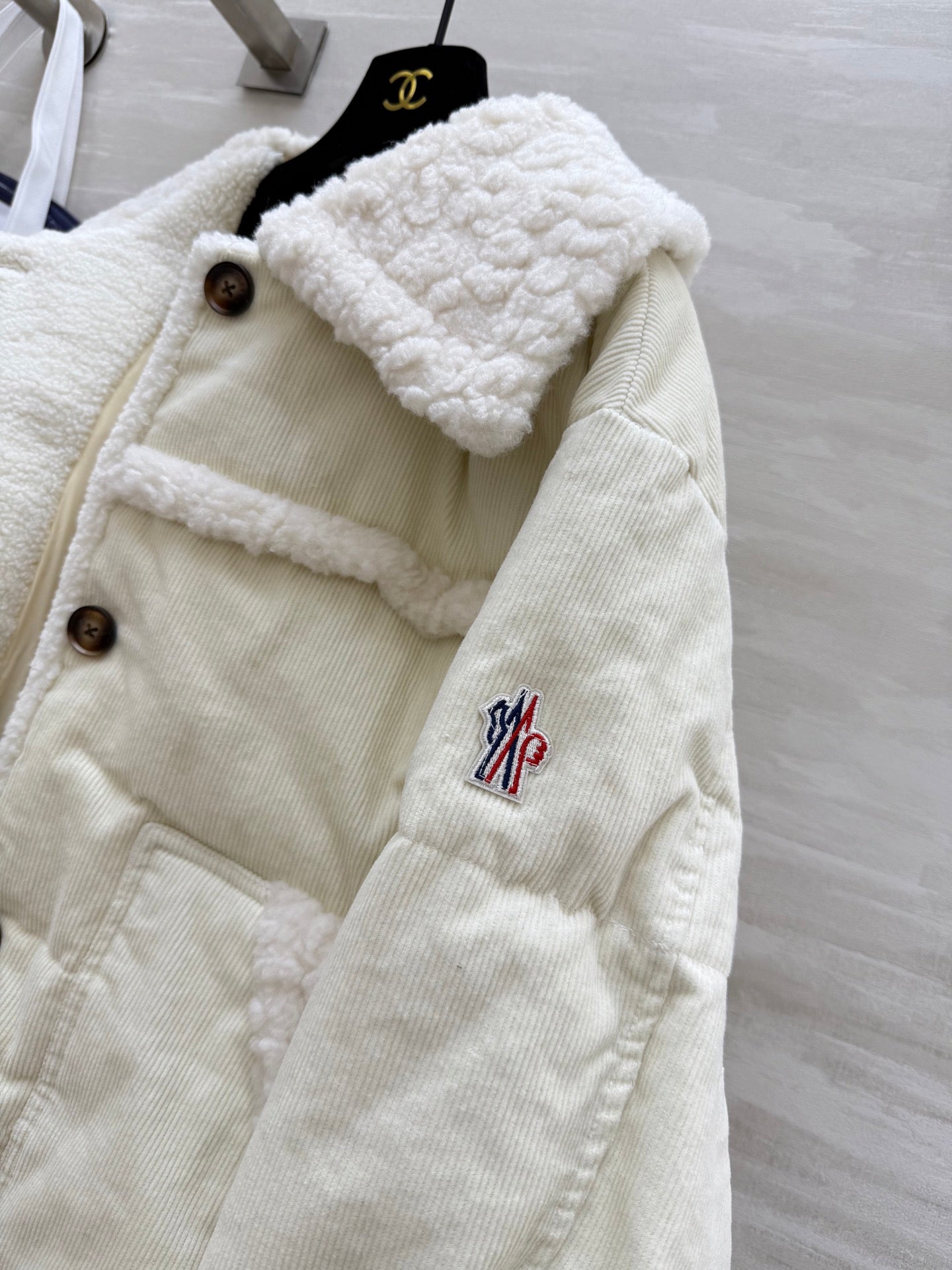 MONCLER 25S VELVET FUR JACKET 306106