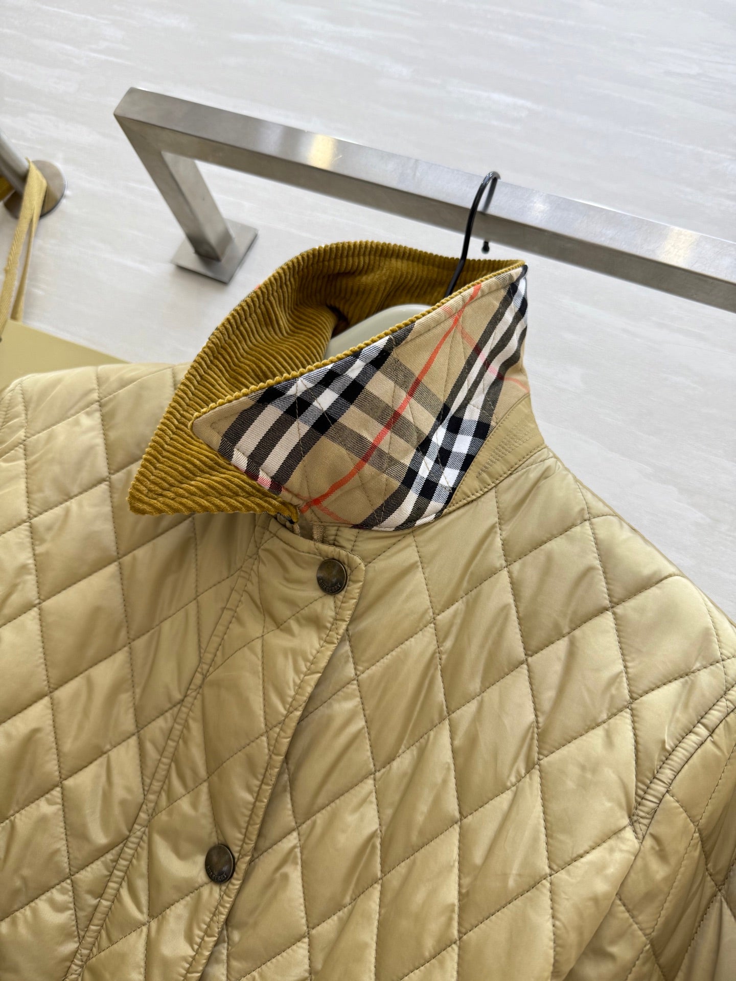 BURBERRY 25S DOWN JACKET 094