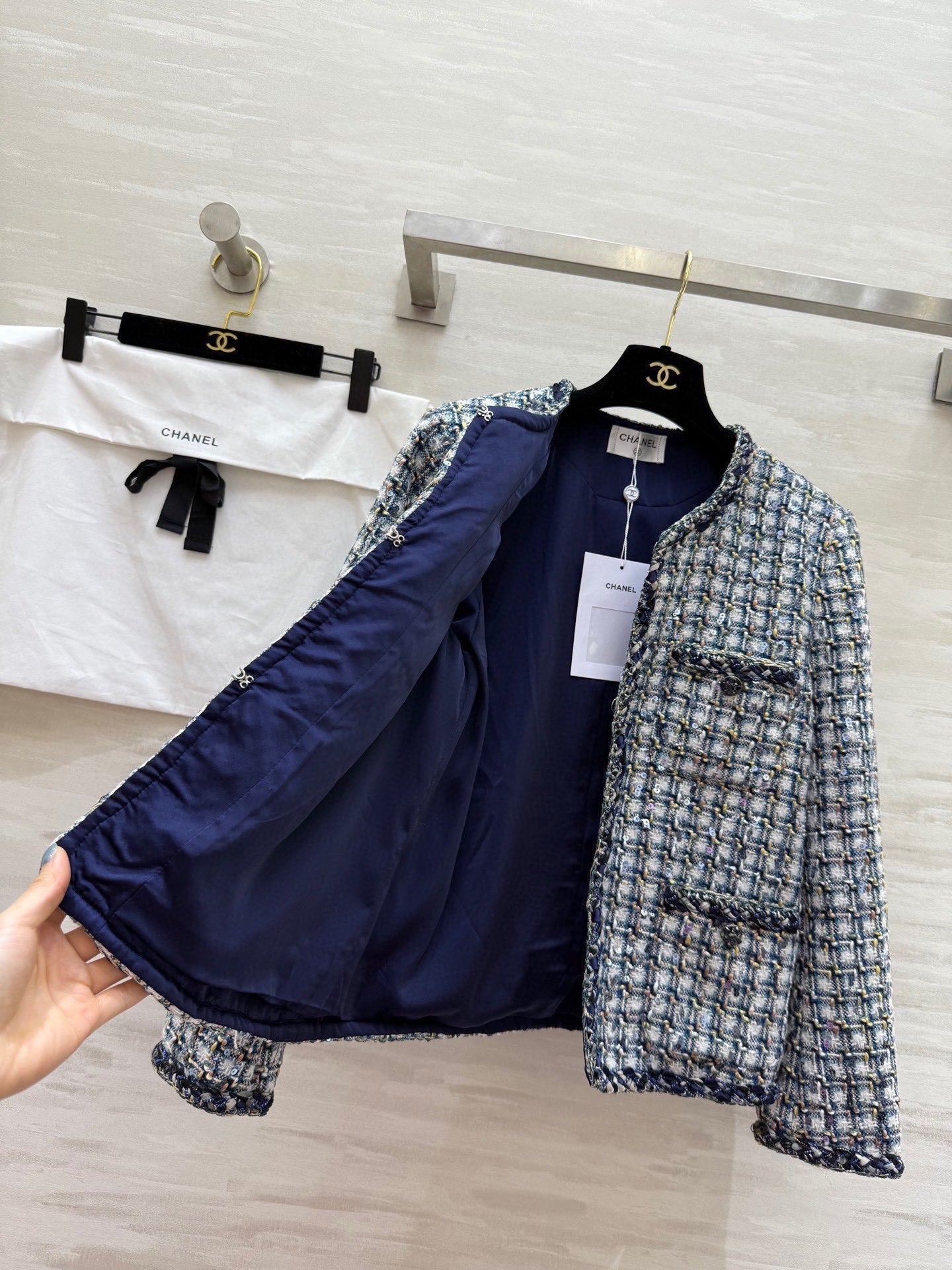 CHANEL 25S TWEED JACKET 477