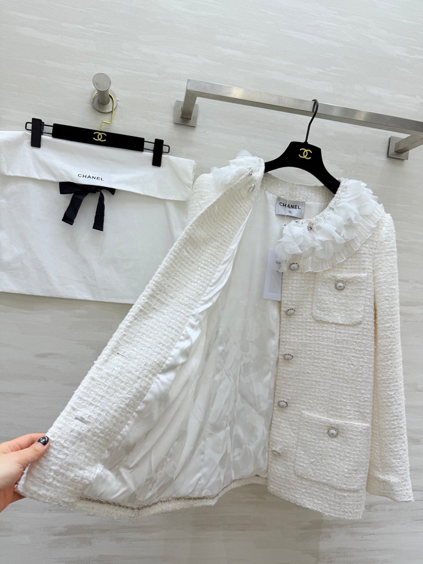 CHANEL 26S TWEED JACKET 820