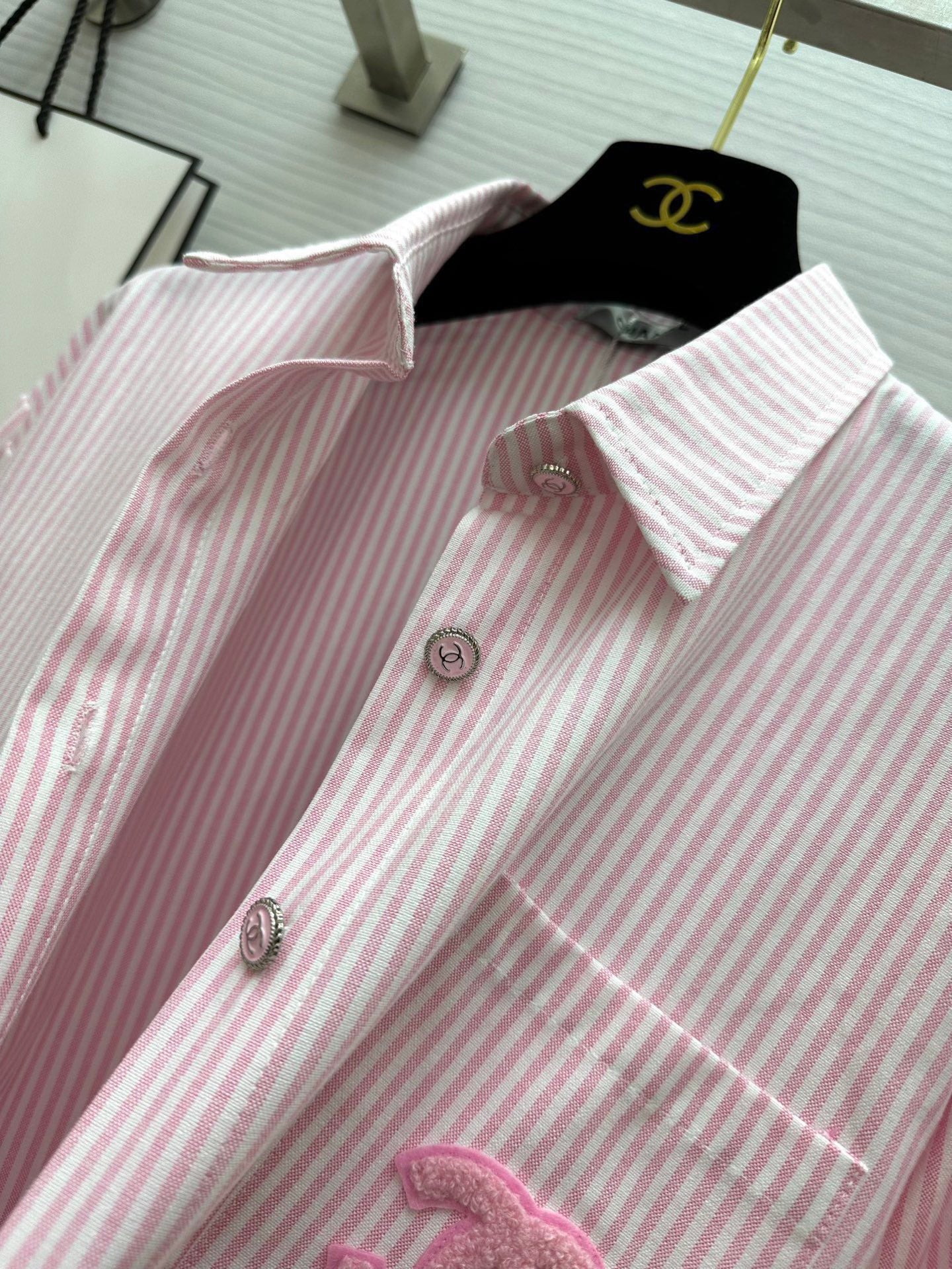 CHANEL 26S SHIRT 970