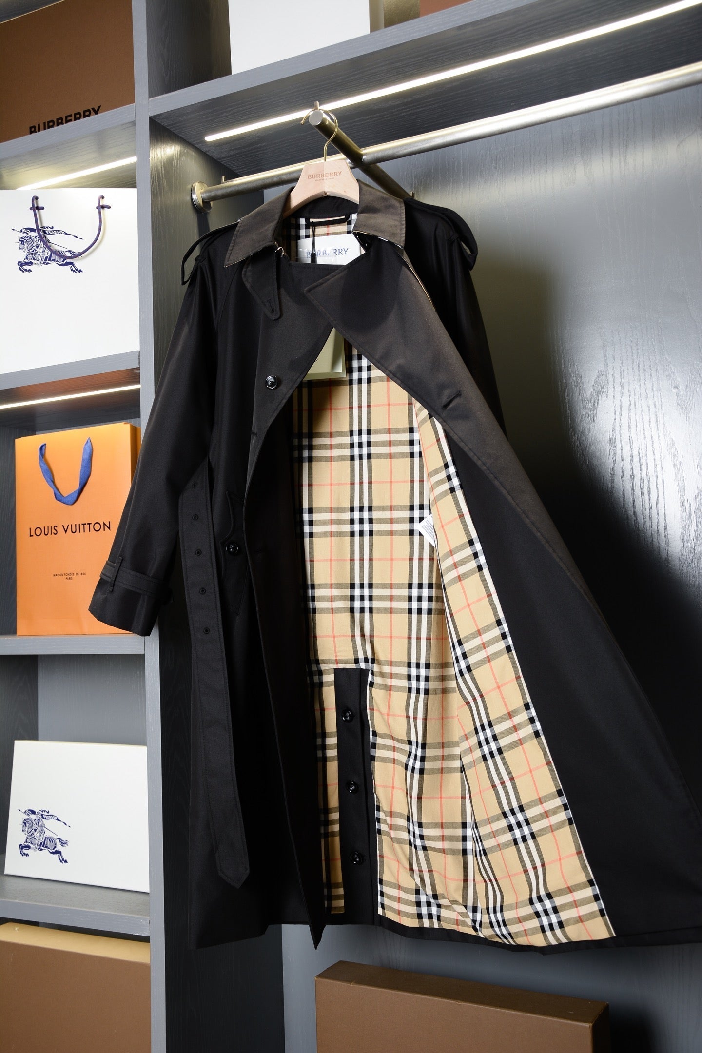 BURBERRY 26S LONG COAT 367