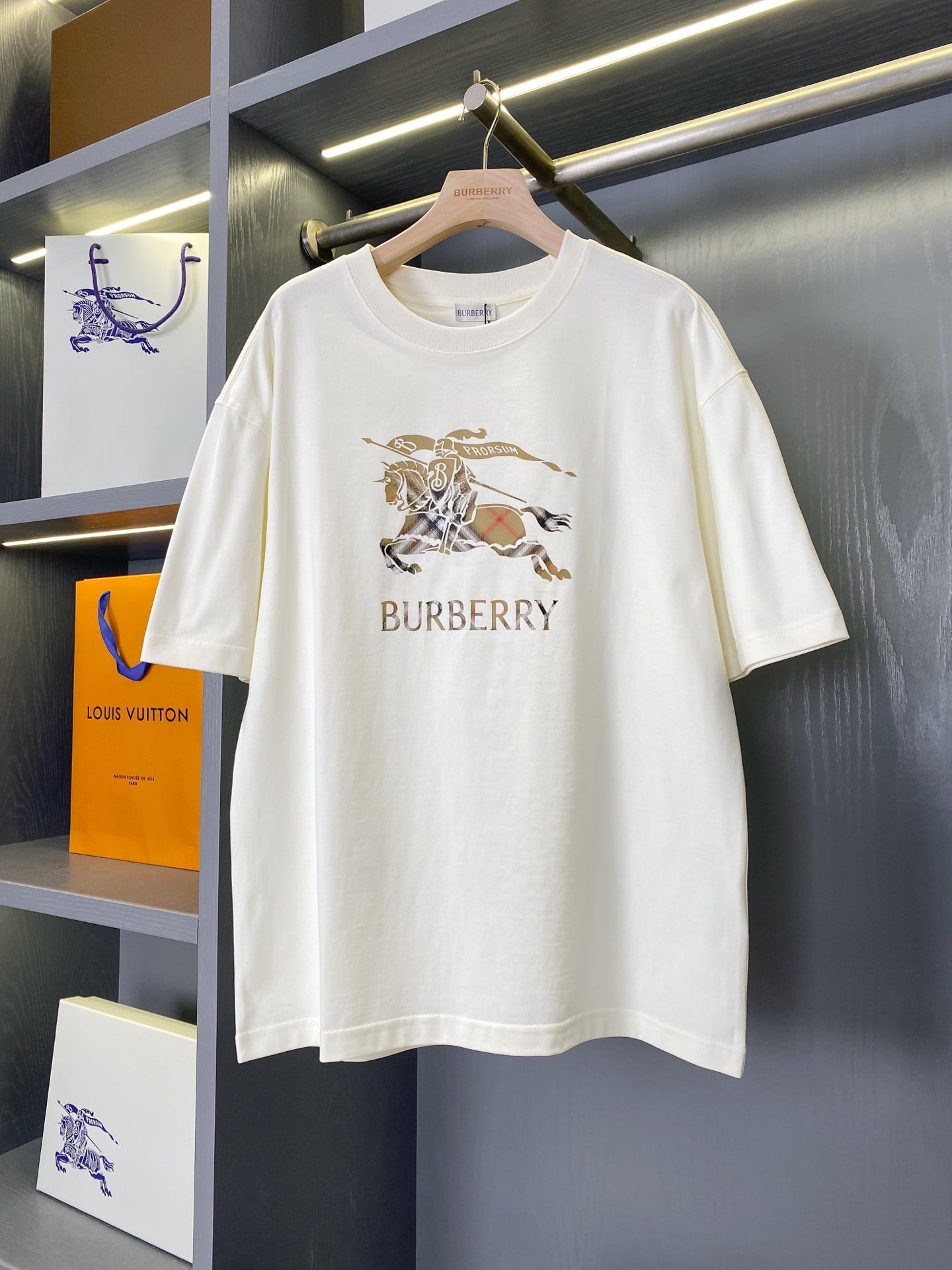 BURBERRY 26S T-SHIRT 339