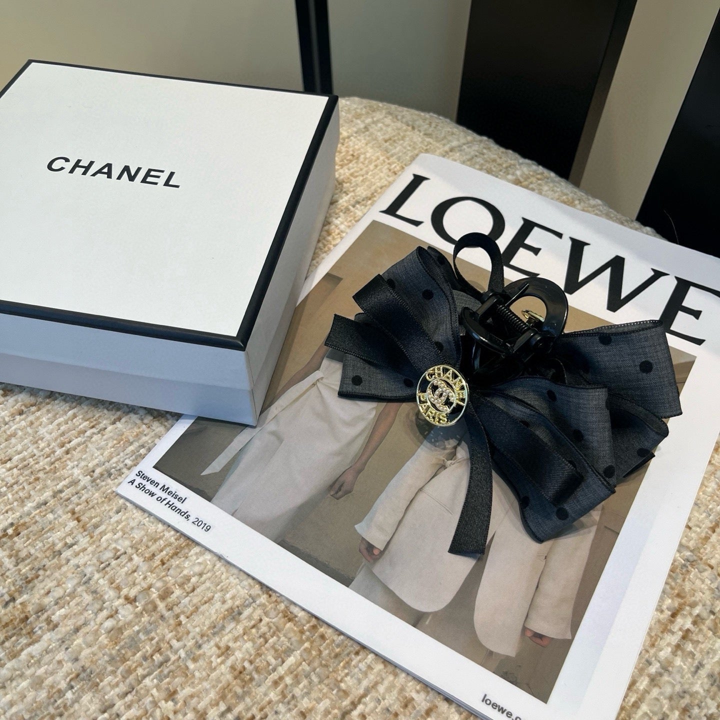 CHANEL 26S BOW HAIR CLIP IN BLACK RIBBON 505313
