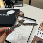 CHANEL 26S HAIR CLIP IN BROWN ACETATE 512121