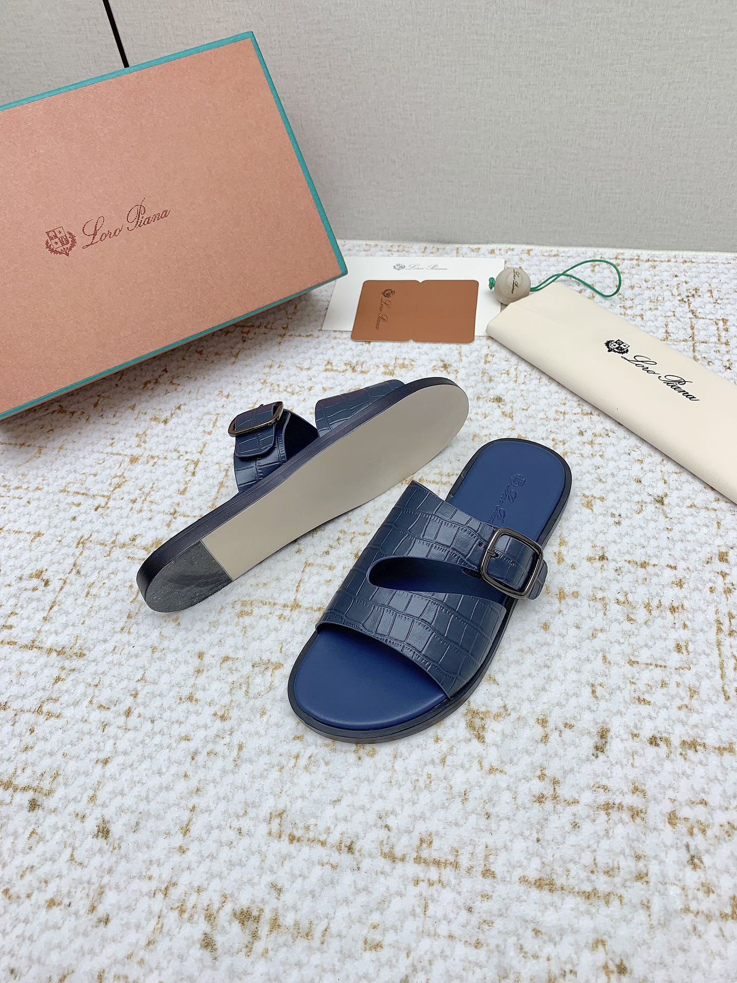 SANDALS IN CLASSIC BLUE SNAKE EMBOSSED CALFSKIN