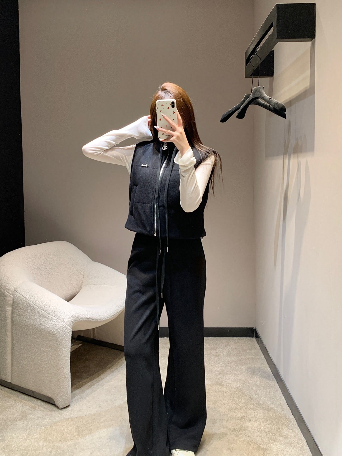 CHANEL 25S KNIT BLAZER AND DRAWSTRING PANTS SET 387