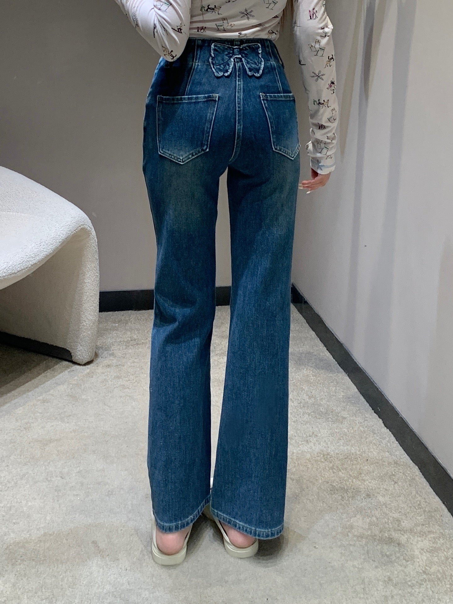 LP 26S JEANS WITH TWO BOW DETAILS 621