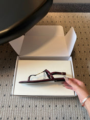 YSL 26S THONG SANDALS IN DARK RED CALFSKIN WITH GOLD HARDWARE