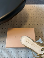 GIANVITO ROSSI 26S SANDALS IN GOLD LAMBSKIN