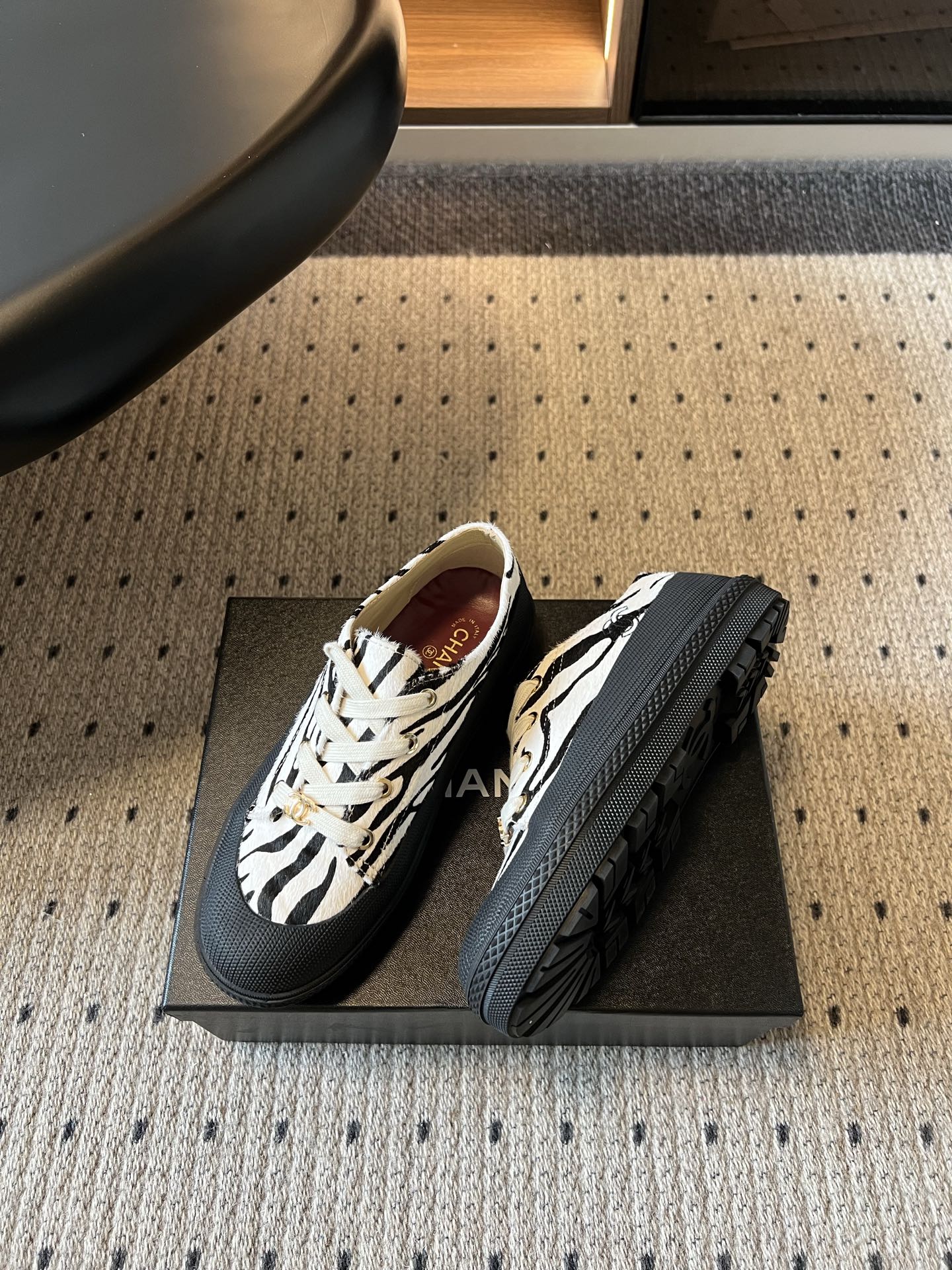 CHANEL 26S LACE UP SNEAKERS IN BLACK CALFSKIN AND WHITE PONY HAIR