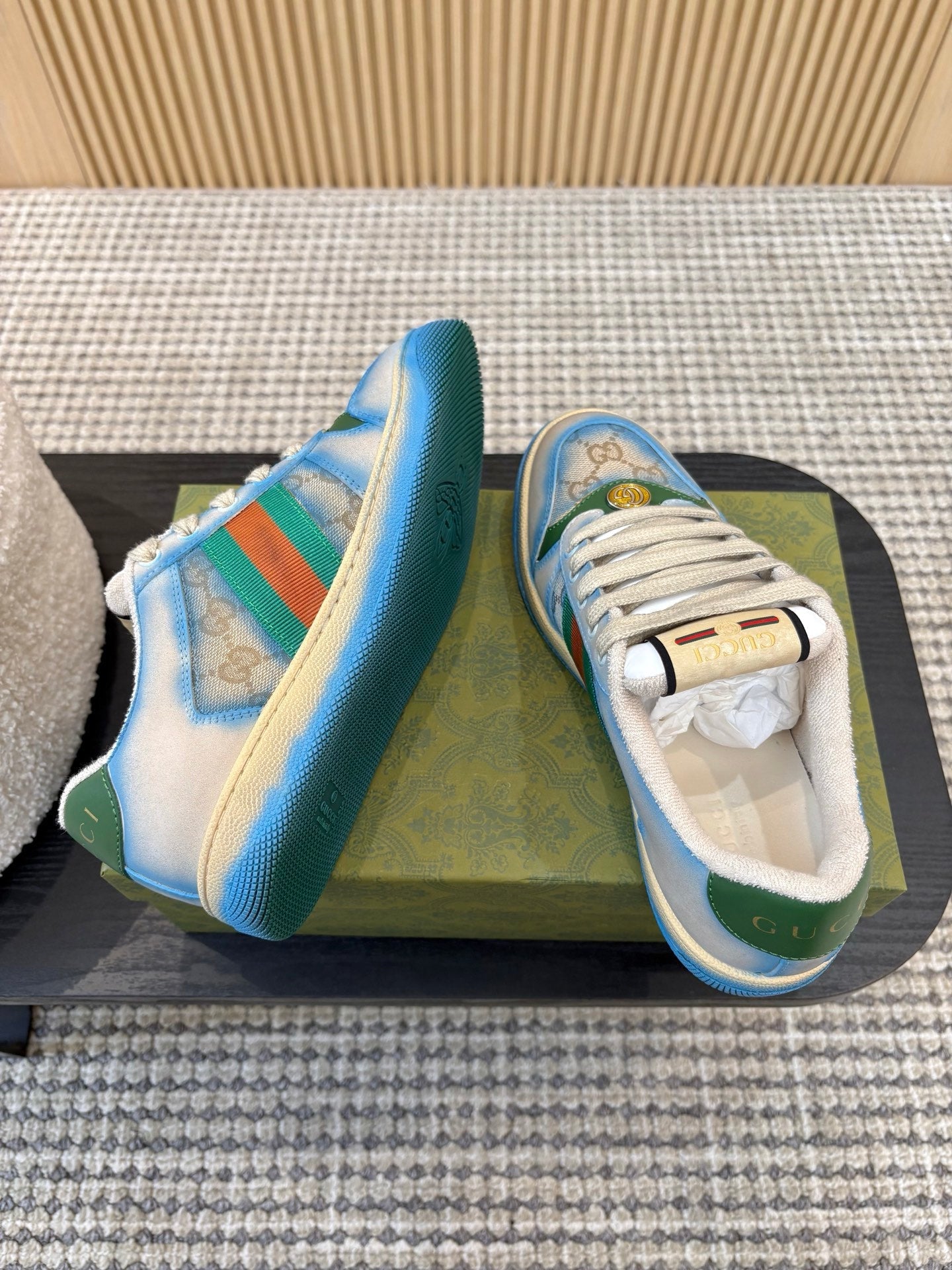 GUCCI 26S SNEAKERS IN BLUE GRADIENT CANVAS