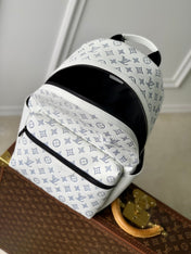 DISCOVERY PM BACKPACK 38 IN WHITE MONOGRAM LAMBSKIN