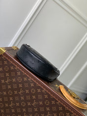 LOOP HOBO 23 IN BLACK MONOGRAM EMPREINTE CALFSKIN EMBOSSED LOGO