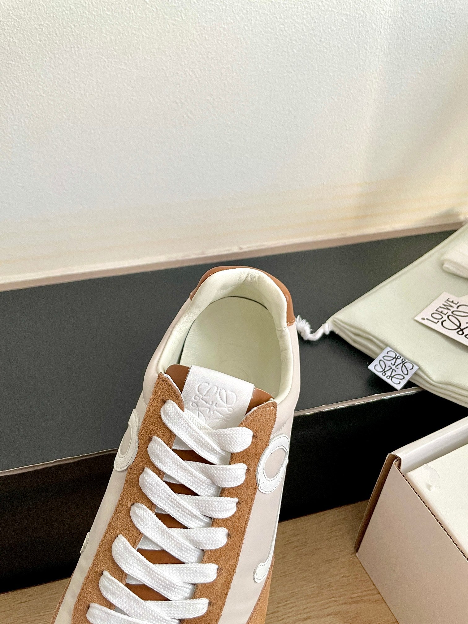LOEWE 26S BALLET RUNNER 2.0 IN BROWN SUEDE AND BEIGE NYLON