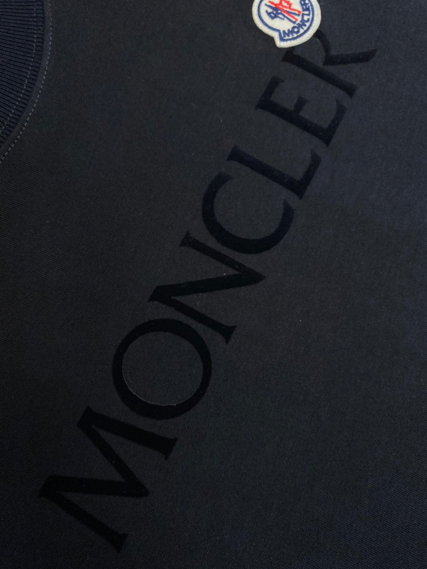 MONCLER 26S T-SHIRT 523