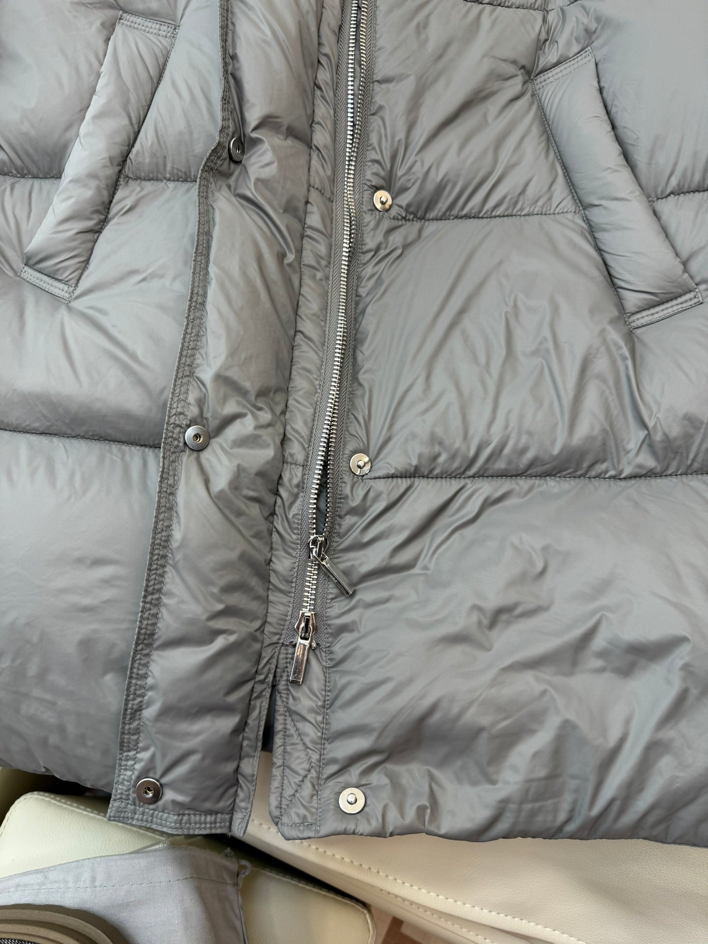 MAX MARA 25S MID-LENGTH DOWN JACKET 087