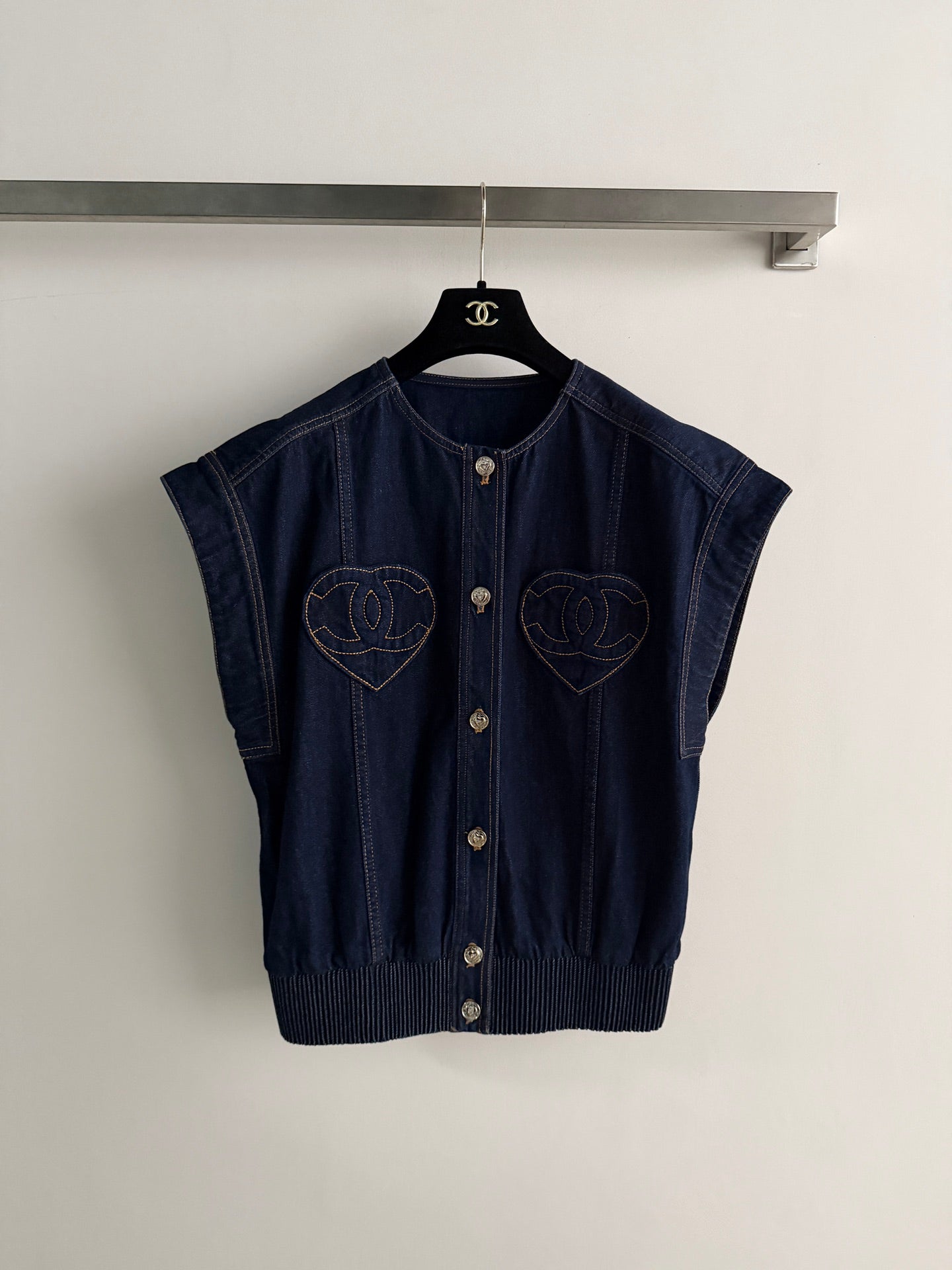 CHANEL 26S DENIM VEST STYLE 1041