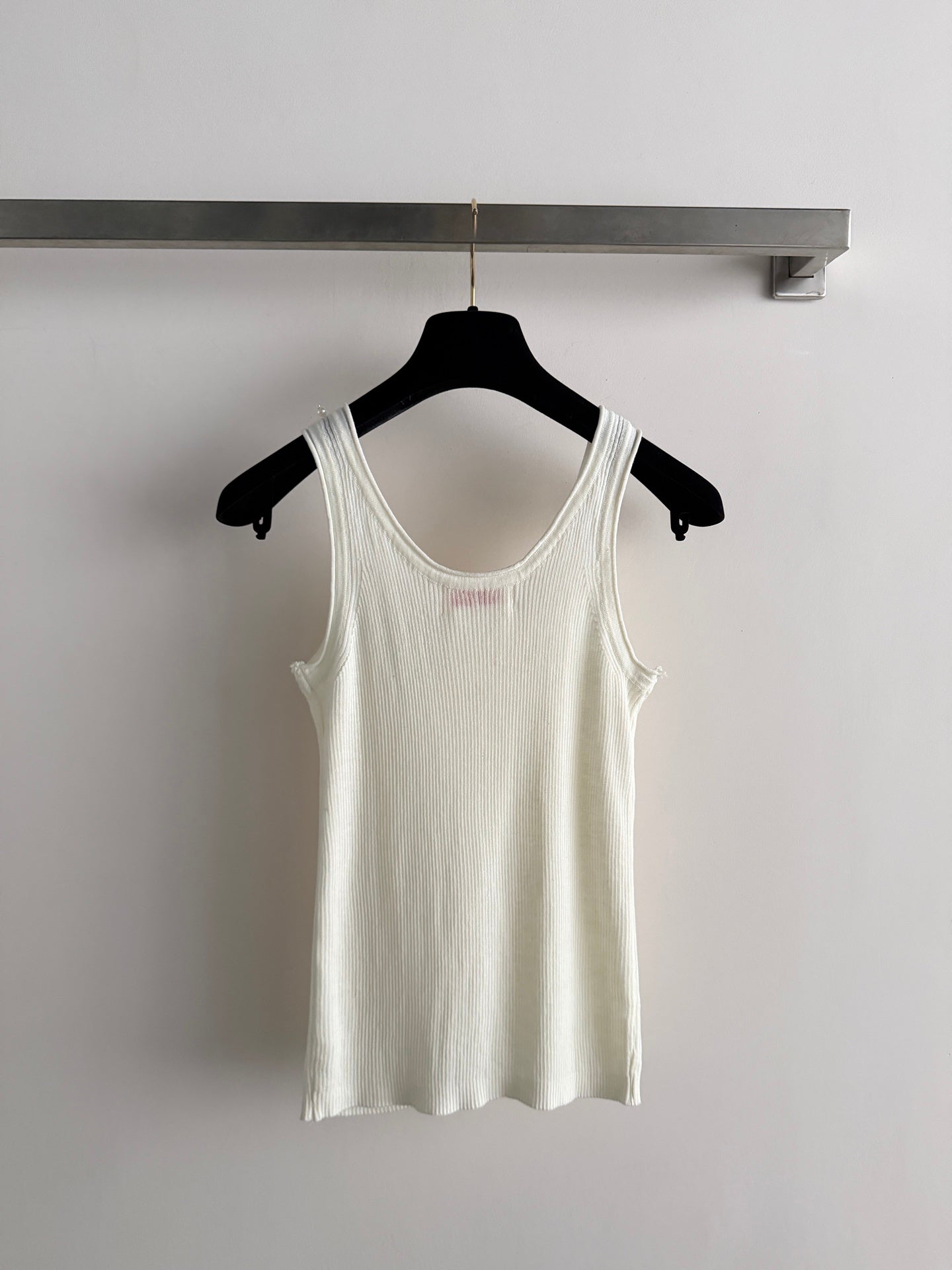 CHANEL 26S KNIT SLEEVELESS TOP STYLE 1184