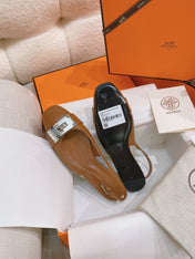 HM 26S INNOCENTE SLINGBACK IN CARAMEL BROWN CALFSKIN SILVER HARDWARE