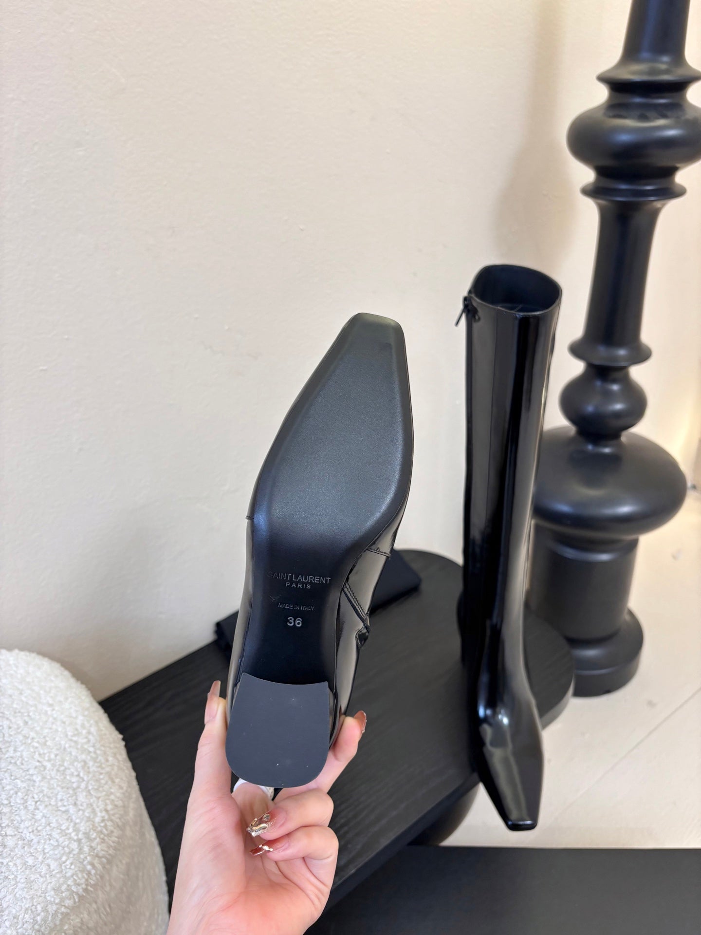 YSL 26S KNEE-HIGH HEELED BOOTS IN BLACK SHINY CALFSKIN