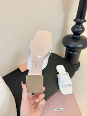 MIUMIU 26S IVETTE WOVEN SLIDE SANDALS IN WHITE CALFSKIN