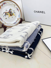 SCARF 190 CM IN COOL GRAY CASHMERE WITH SILVER LOGO 401170