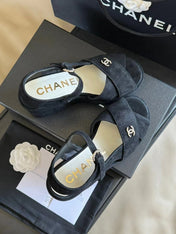 CC CLASSIC WEDGE SANDALS IN BLACK LAMBSKIN SUEDE