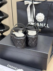CC HIGH WEDGE SANDALS IN BLACK LAMBSKIN