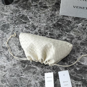 BOTTEGA VENETA 25S DUSTBAG NOTTE 33 IN IVORY CALFSKIN GOLD HARDWARE