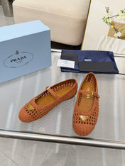 PRADA 26S MARY JANE FLATS IN CARAMEL BROWN WOVEN RAFFIA WITH TRIANGLE LOGO