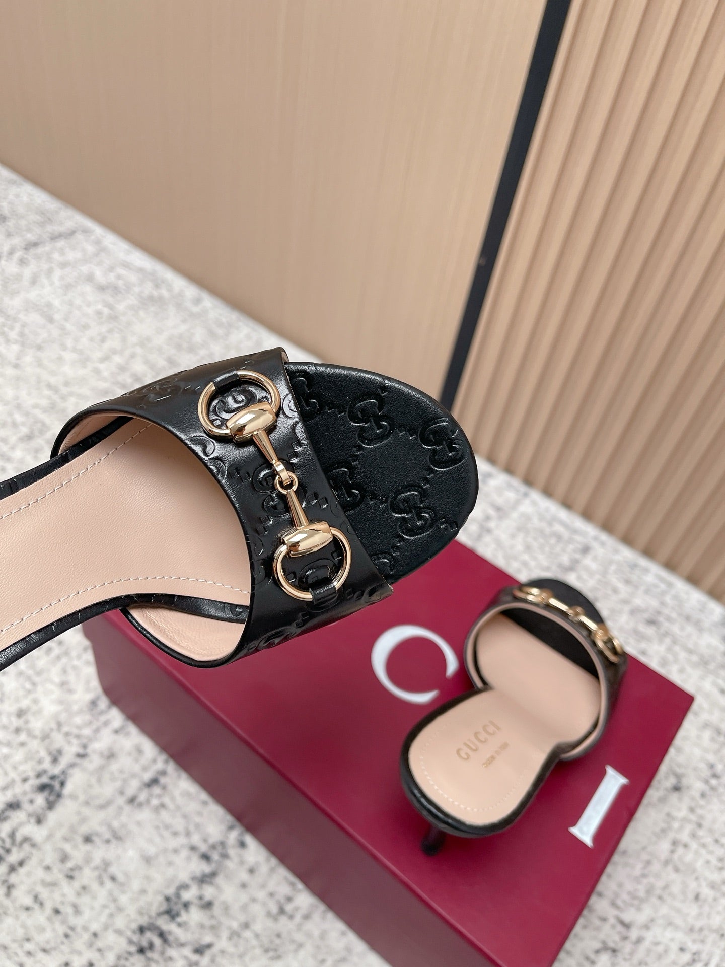 GUCCI 26S HIGH-HEEL SANDALS 85 MM IN BLACK CALFSKIN