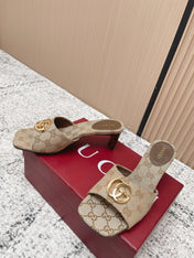 GUCCI 26S HIGH HEELS IN BEIGE CANVAS WITH GOLD HARDWARE