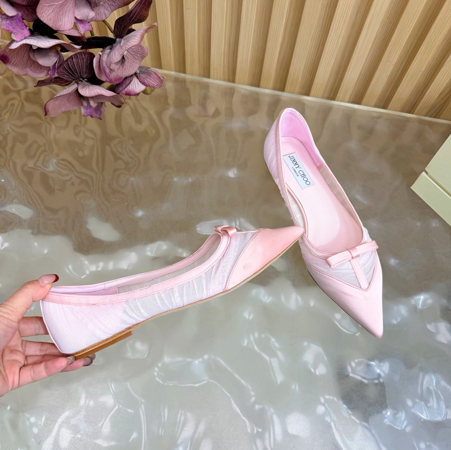 JIMMY CHOO 26S FLATS IN LIGHT PINK MESH AND SATIN