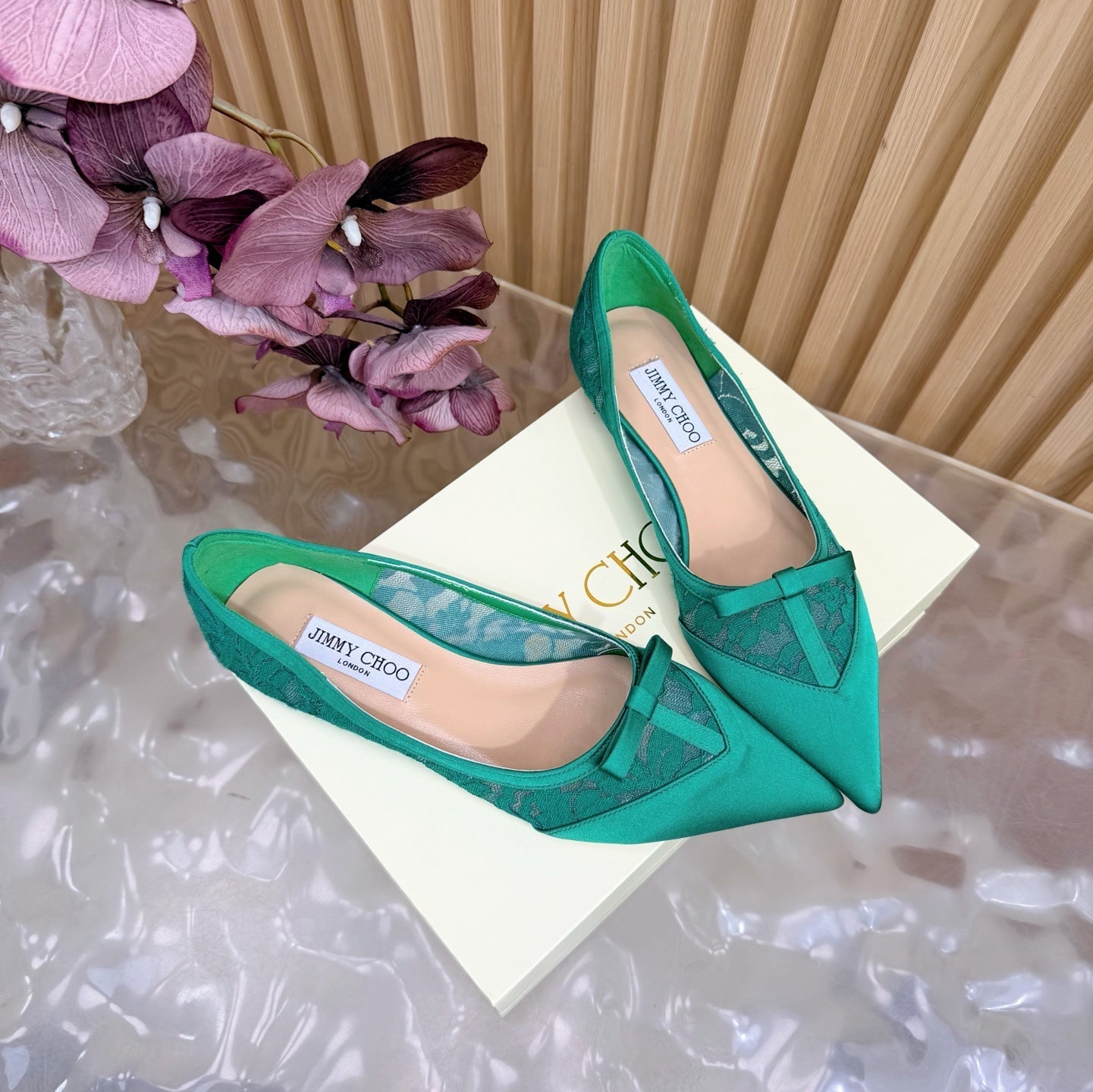 JIMMY CHOO 26S FLATS IN GREEN LACE AND SATIN