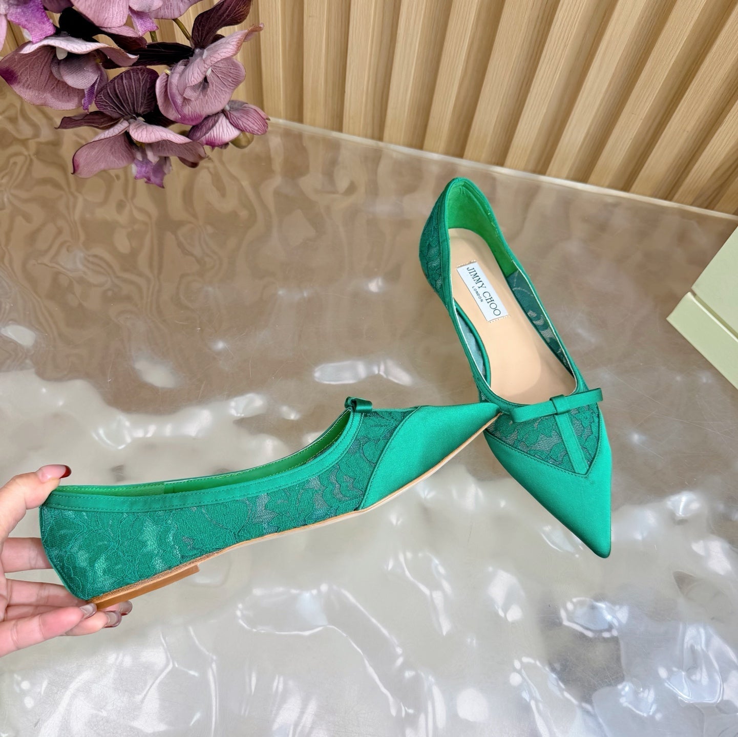 JIMMY CHOO 26S FLATS IN GREEN LACE AND SATIN